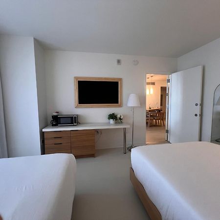 2B 2B Luxury Ocean Views Apt In Hallandale Beach Appartement Buitenkant foto